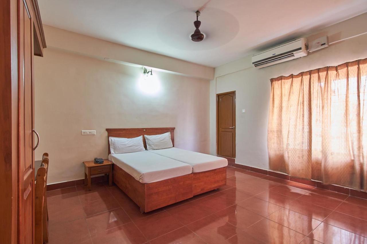 Shalimar Metro Hotel Kochi Luaran gambar