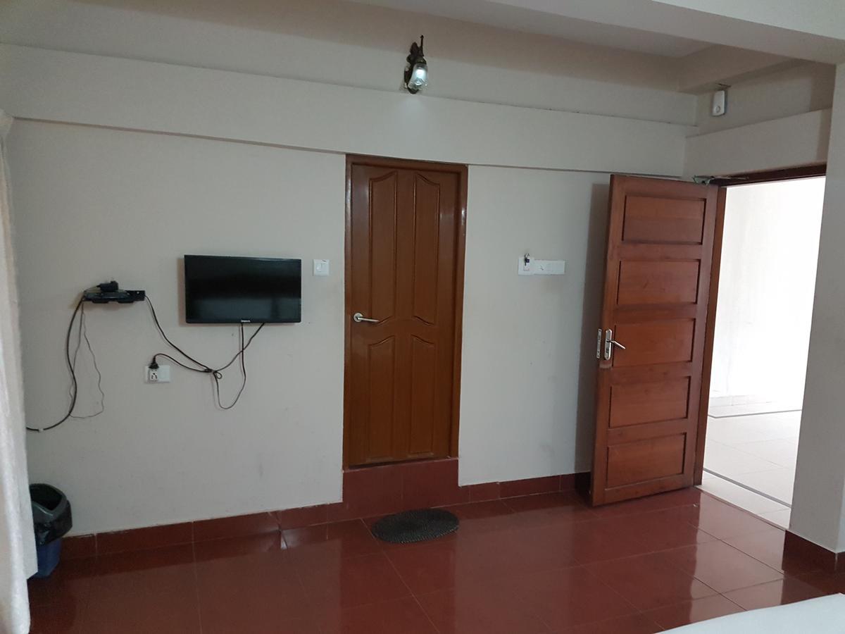 Shalimar Metro Hotel Kochi Luaran gambar